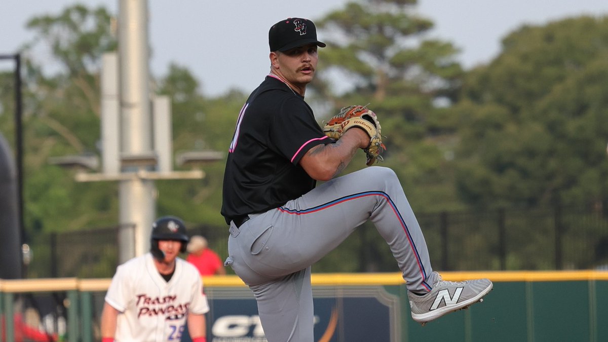 The Marlins promote MLB's No. 81 prospect Robby Snelling to Triple-A Jacksonville.

The 21-year-old LHP registered a 1.22 WHIP with 85 K's in 72.1 IP at Double-A this year: atmlb.com/3IEo4Y4