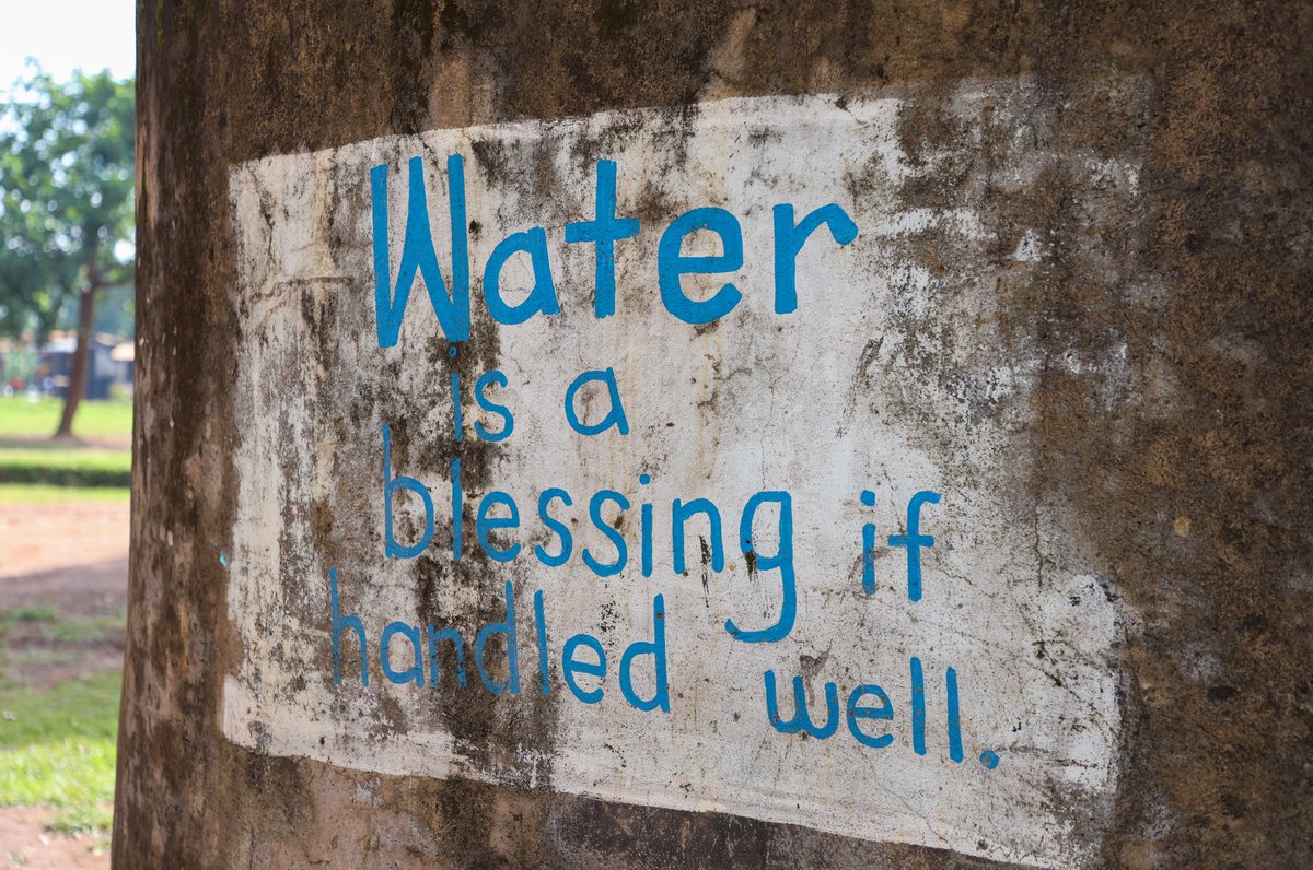 water journalists (@h2ojournalists) on Twitter photo "This school has about three sources of water. We have tap water, rain-harvested water, and borehole water. And recently, we received a donation for a drinking water source.” - Edinansi Kambejja, a teacher Kitagombwa C/U Primary School
📸 <a href="/BarbraLeni/">Barbra Leni🦋</a>
#Groundwater "This school has about three sources of water. We have tap water, rain-harvested water, and borehole water. And recently, we received a donation for a drinking water source.” - Edinansi Kambejja, a teacher Kitagombwa C/U Primary School
📸 <a href="/BarbraLeni/">Barbra Leni🦋</a>
#Groundwater