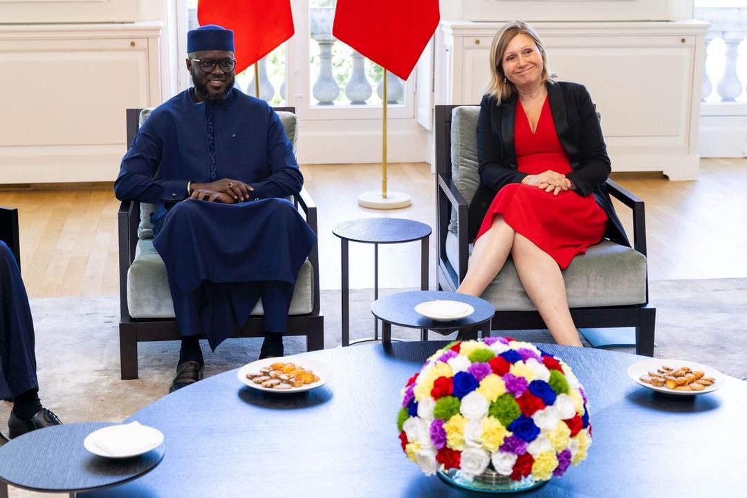 elmaalignjaay's tweet image. En marge de la session de l’Assemblée parlementaire de la Francophonie, j’ai eu l’honneur de m’entretenir avec Monsieur Gérard Larcher, Président du Sénat français, et Madame Yaël Braun-Pivet, Présidente de l’Assemblée nationale.
Nos échanges ont porté sur le renforcement des…
