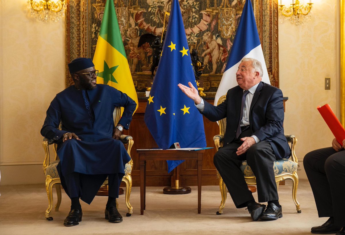 elmaalignjaay's tweet image. En marge de la session de l’Assemblée parlementaire de la Francophonie, j’ai eu l’honneur de m’entretenir avec Monsieur Gérard Larcher, Président du Sénat français, et Madame Yaël Braun-Pivet, Présidente de l’Assemblée nationale.
Nos échanges ont porté sur le renforcement des…