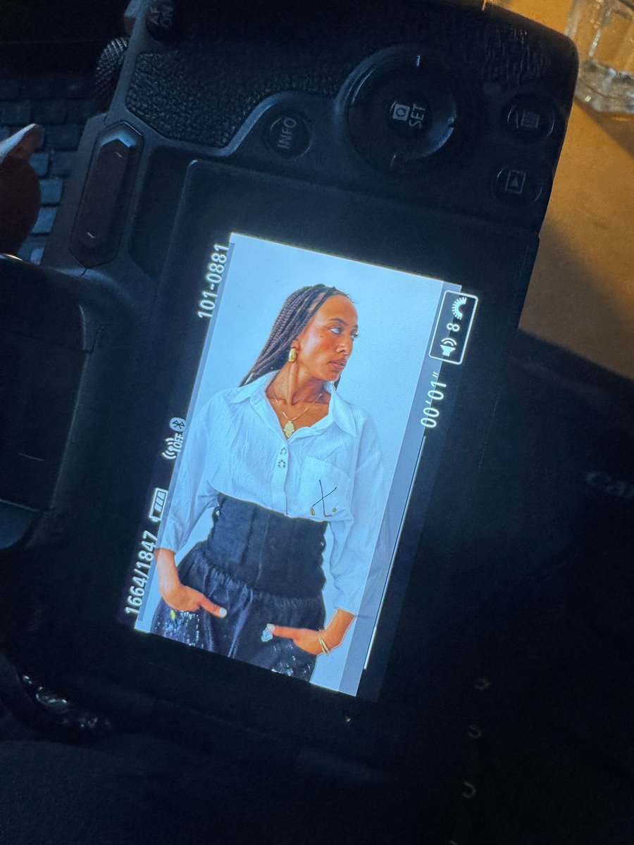ccolorcells's tweet photo. BTS
#CreativeColorCells #WearYourIdentity #BehindTheScenes https://t.co/lrrRAhWR4R
