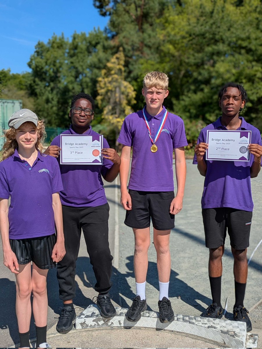 BridgeAcademyE2's tweet image. Today's annual Sports Day was phenomenal, with students participating in a range of track and field events. Well done to all competitors! #SportsDay2025