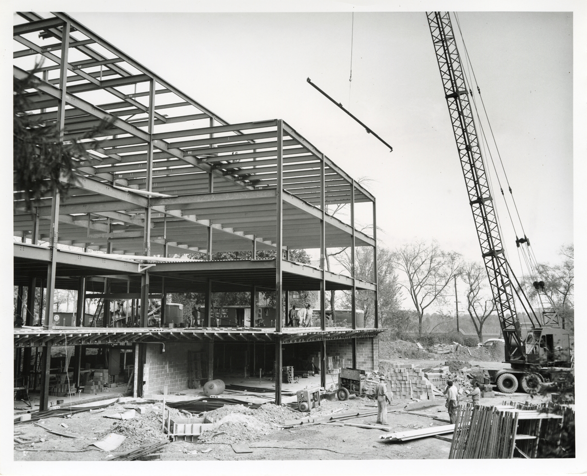RutgersGSE's tweet image. Recognize this place? After the Rutgers Board of Governors changed our school's name to the Graduate School of Education in 1960, we moved into our new and current home. In 1963, faculty and staff moved into the new GSE building on 10 Seminary Place.