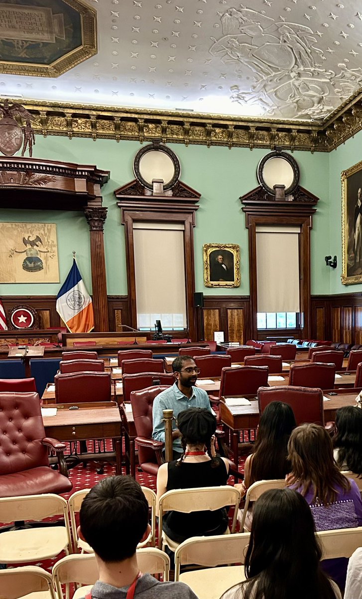 voteshekar's tweet image. Thanks @emmagf for bringing your journalism class to City Hall today! Loved going on record with them about my work and their interests!