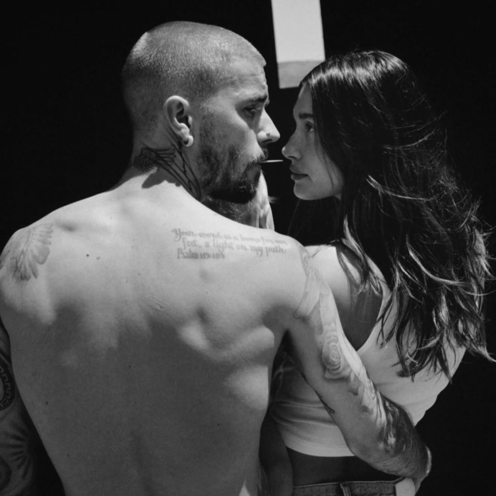 JDBITALIANCLUB's tweet image. 🚨 Alle 6:00 italiane di domani uscirà il nuovo album di Justin Bieber, "Swag"! 

fonte: @THR