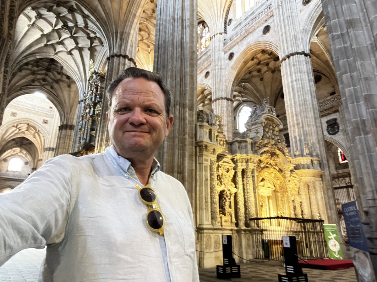 danielvsag's tweet image. Reportaje en la catedral de Salamanca