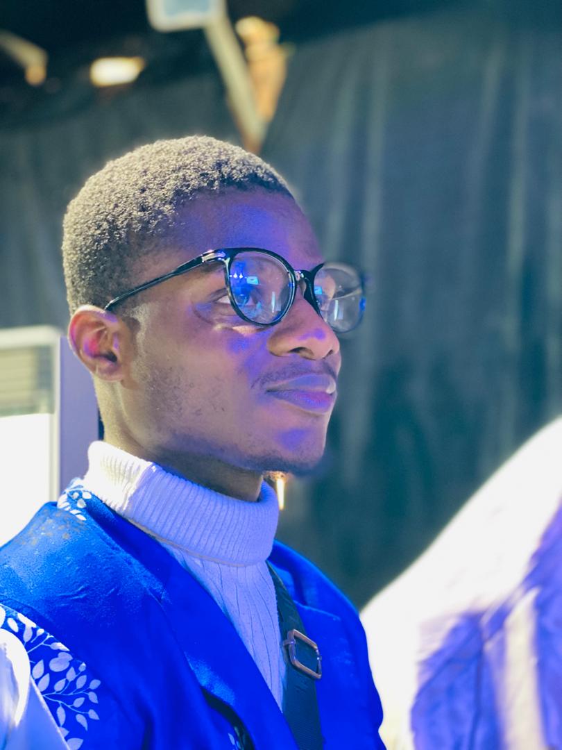 Ayanfebaba_1's tweet photo. Growth isn’t about doing more.
It’s about doing what matters, with clarity, not noise.
Stop overcommitting. Start becoming.
#TheInsideJob https://t.co/MZmqOencD5