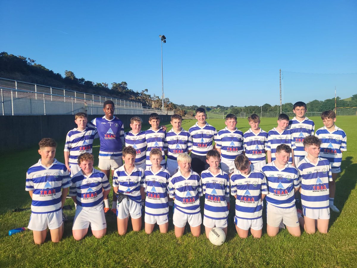 Rebel Og West Fe14 Division 2A Football League.
The Castlehaven U14 team gave a fine performance against Tadgh MacCarthaigh this evening at Aughaville.  Castlehaven played great football to win the game.  Thanks to the Tadgh MacCarthaigh team for a fine game.