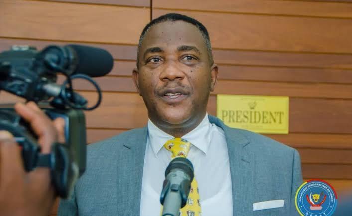 Godé Mpoyi, après la démolition de sa maison : « Si je n’étais pas pasteur, j’aurais déjà rejoint Nangaa à Goma. Ce sont des choses comme ça qui poussent les gens à la rébellion. »