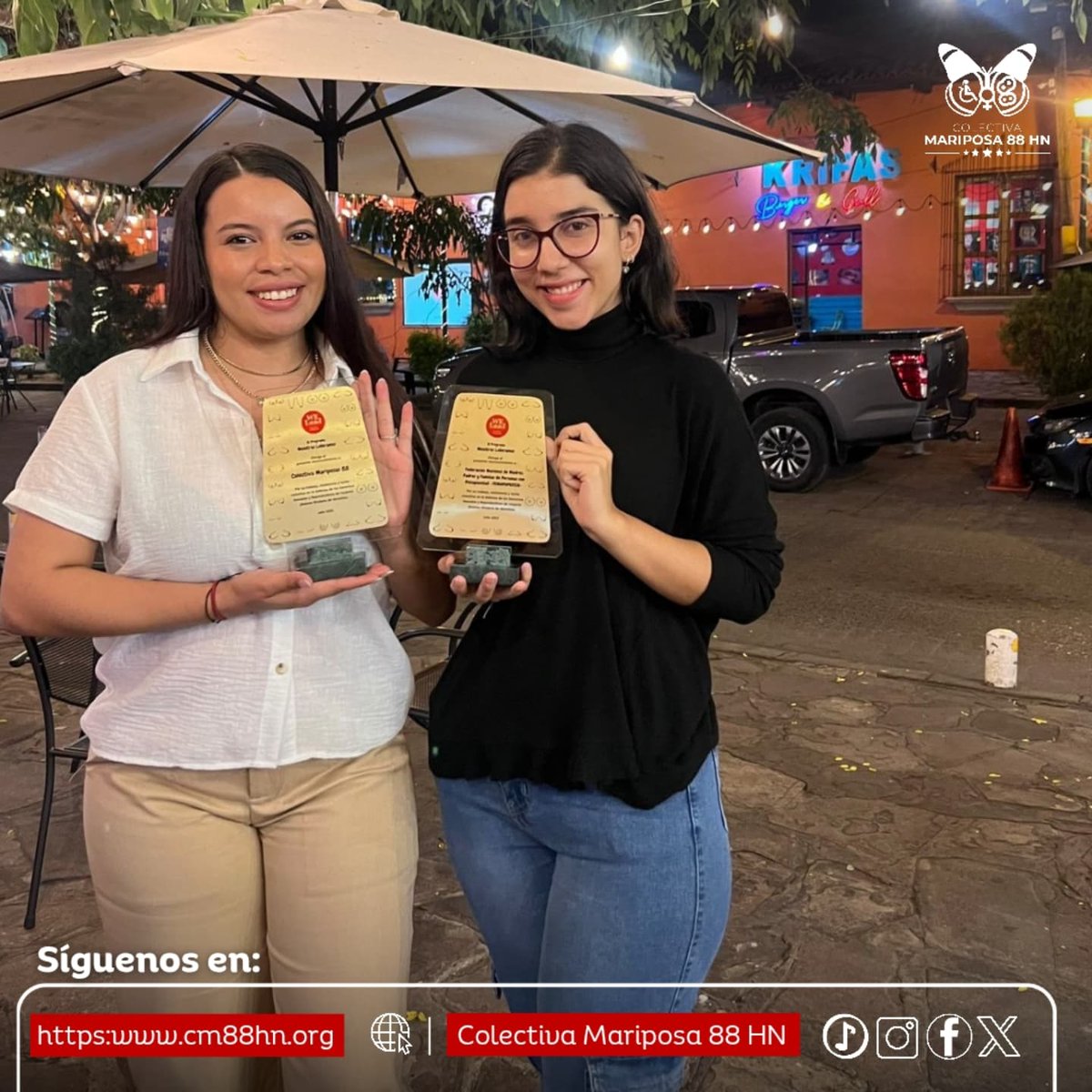 C88hn's tweet photo. La compañera Mallely Gabarrete, nos comparte con mucha alegría, el reconocimiento que entregó @weleadnigeria a la Colectiva Mariposa 88 HN, el cual es muy significativo e importante en la organización.
"Este logro refleja todo lo que somos y el trabajo que hemos hecho juntas. https://t.co/yFQ3nag2oa
