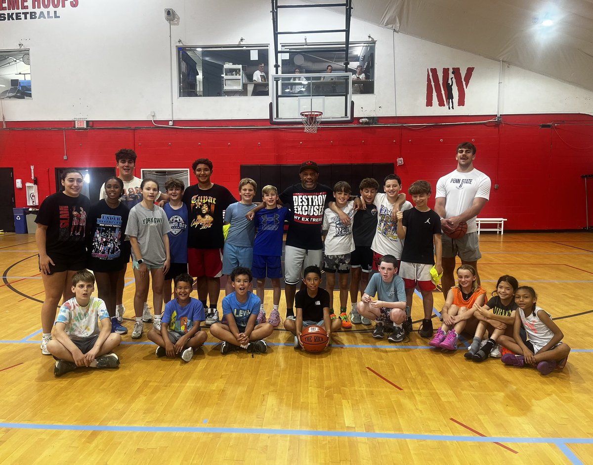 coachsearight's tweet image. The 1st 🥇 week of @NY_ExtremeHoops 🏀 Camp was Str8 🔥🔥🔥. Don’t miss the up and coming dates of B-ball camp.