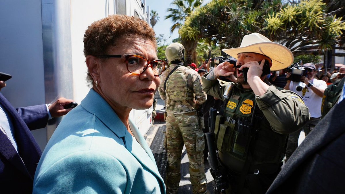 C_3C_3's tweet image. Only 1% of permits needed to rebuild from the Palisades have been issued.

Meanwhile…

Gavin Newsom is campaigning in South Carolina and Karen Bass is fighting for illegals.

The Democrats hate you.