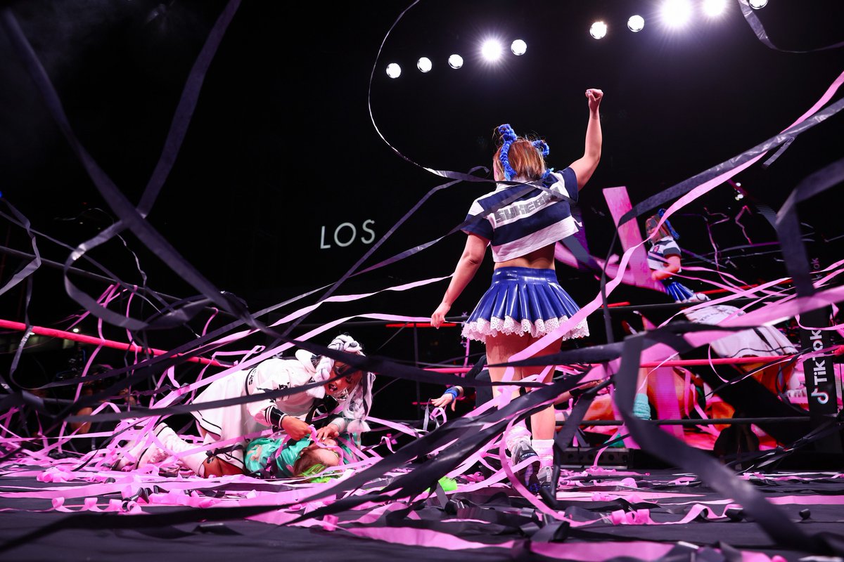 Sukeban_World's tweet image. Sareee Bomb defeated Maya Mamushi to retain the Sukeban World Championship 🍒💣
Los Angeles
July 5, 2025
📸 @melina_pizano