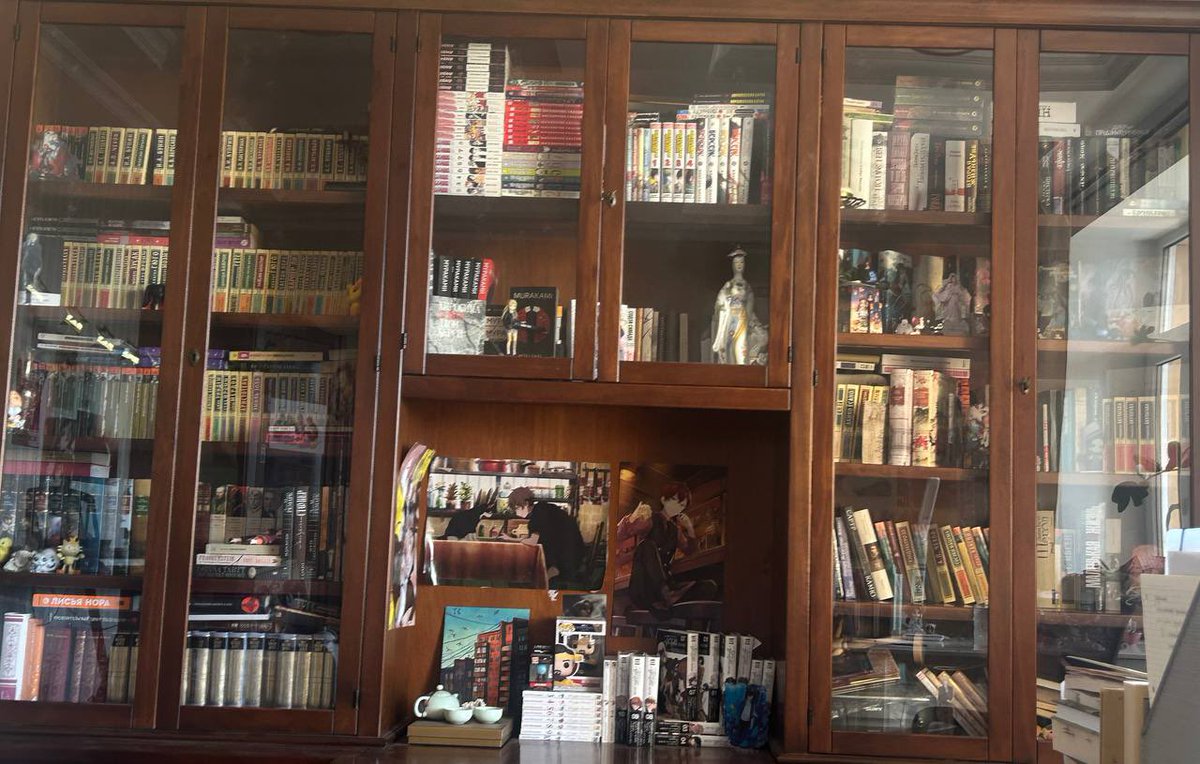 cherrysanai's tweet image. мой тгк: цветы шутовства 
писательство
🍵любимые авторы могу выделить Акутагаву, Андре Жида, Камю, Мори Огая, Достоевского. 
☆через месяц поступаю в университет на лингвиста, очень люблю общаться про литературу, поэтому пожалуйста пишите мне!у меня есть обширная коллекция книг.