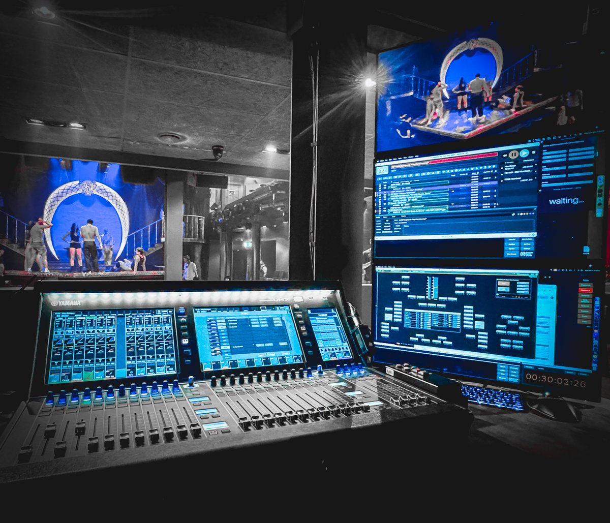 Diamonds &amp; Dust London Mix Position. #sounddesigner <a href="/DiamondsxDust/">Diamonds x Dust UK</a> <a href="/DitaVonTeese/">Dita Von Teese</a> @dbaudiotechnik_gmbh <a href="/fourieraudio/">Fourier Audio</a>  <a href="/ShureUK/">Shure UK</a> <a href="/stagesounduk/">Stage Sound Services</a>