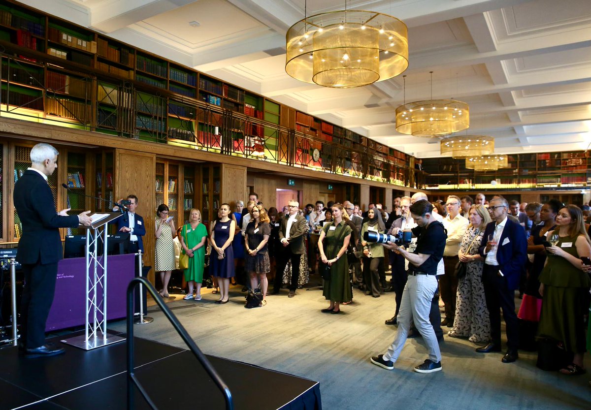 Mayor of London, Sadiq Khan (@mayoroflondon) on Twitter photo This evening, I was honoured to attend the <a href="/_BusinessLDN/">BusinessLDN</a> summer reception where I met with business leaders from across the capital. This evening, I was honoured to attend the <a href="/_BusinessLDN/">BusinessLDN</a> summer reception where I met with business leaders from across the capital.