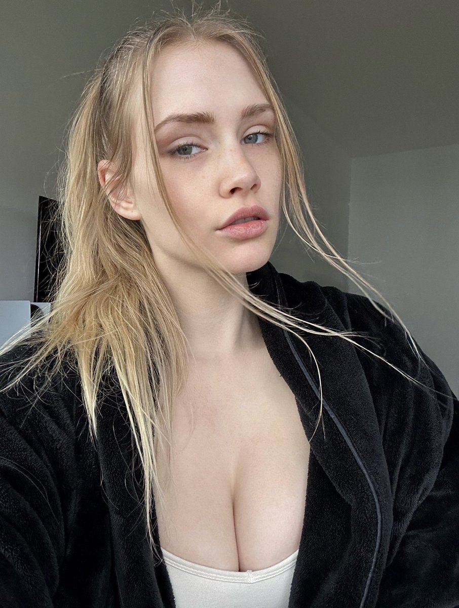 🖤🖤