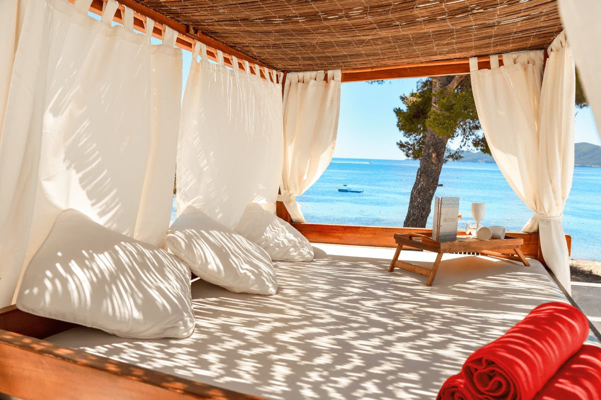 FATT__CO's tweet image. Take me to Ibiza… 🛳️🍾🏝️ 
#virginvoyages