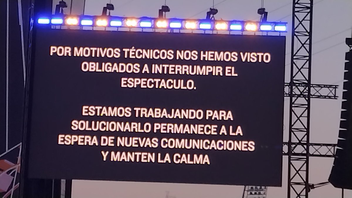 cepadron's tweet image. #MadCool2025 iggy pop acoustic days... Keep the faith...