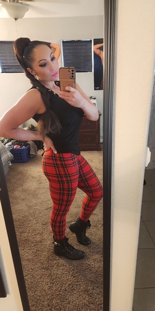 Would you take me out on a naughty date??