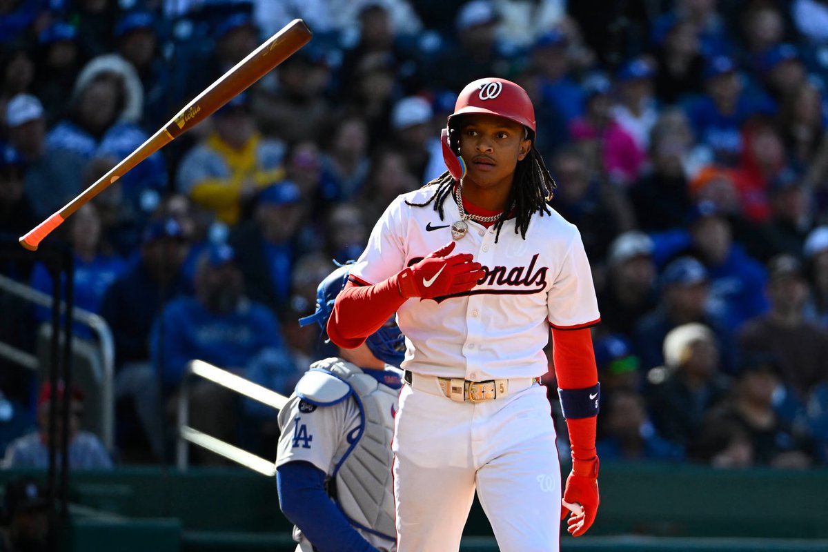 AllKnowingEK's tweet photo. 4-Leg MLB Combo | +225

J.P. Crawford
- Has a hit in 73% of games this season vs RHP, batting .286 overall, .314 vs righties, and .333 vs Stroman. Facing Marcus Stroman, who allows a .292 AVG to left-handed hitters. Crawford bats above .250 against 80.6% of Stroman’s arsenal - and over .275 against 50.3% of it.

Chandler Simpson
- Has a hit in 77% of games this season and 89% vs RHP, batting .310 overall and .308 vs righties. Facing Walker Buehler, who allows a .333 AVG to left-handed hitters. Simpson bats above .390 against 64.6% of Buehler’s arsenal - elite numbers that set him up well to record a hit today.

CJ Abrams
- Has a hit in 70% of games this season and 76% vs RHP, batting .287 overall, .282 vs righties, and .385 vs Mikolas. Facing Miles Mikolas, who allows a .295 AVG to left-handed hitters. Mikolas uses a mixed arsenal - Abrams bats above .285 against over 83.1% of his pitch types, and holds a low 7.7% strikeout rate against him.

Brendan Donovan
- Has a hit in 72% of games this season and 83% vs RHP, batting .294 overall and .341 vs righties. Facing Michael Soroka, who allows a .254 AVG. Donovan bats above .400 against 53.6% of Soroka’s arsenal and .250 vs sliders, which make up 35.7% of his pitches - giving him a .250+ average against 89.3% of Soroka’s pitch mix.

All these hitters in a great spot today!