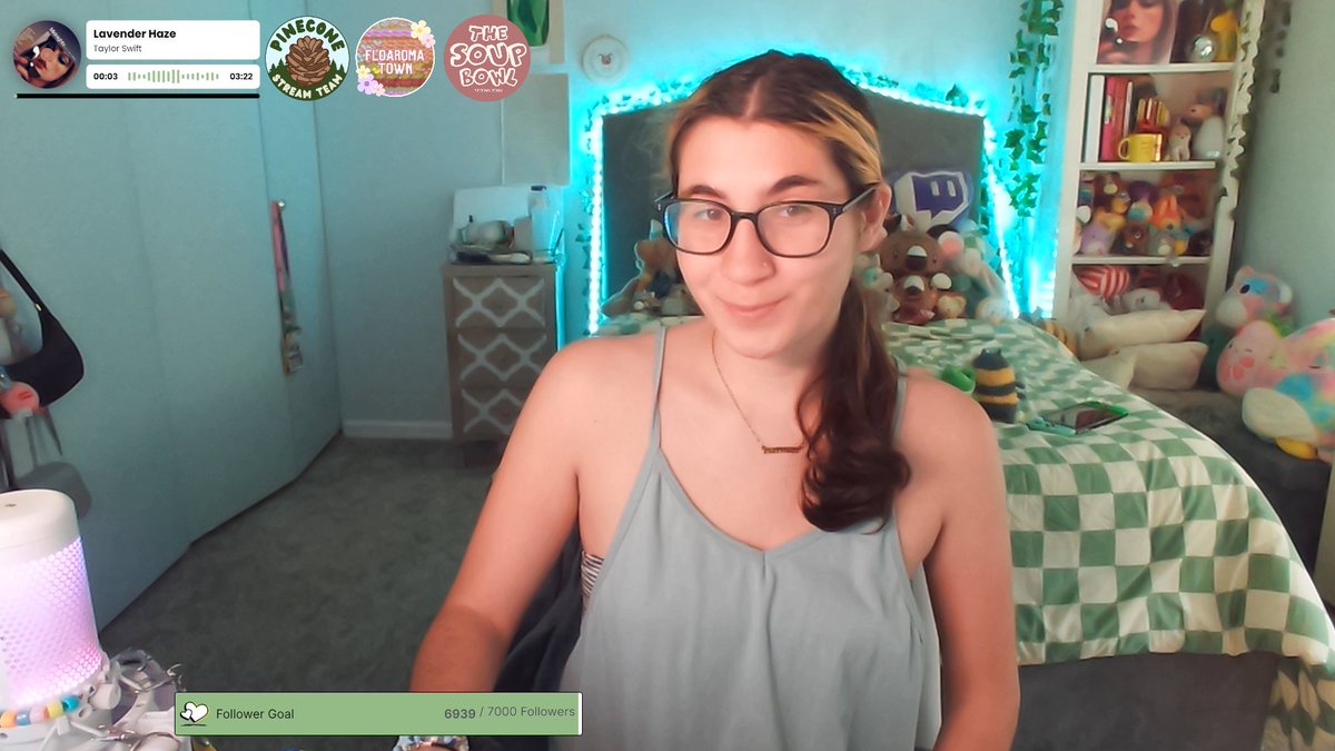 im streamin or whatevaaa

playing minecraft on the olives jar server today!!

twitch.tv/AllieMiller23
