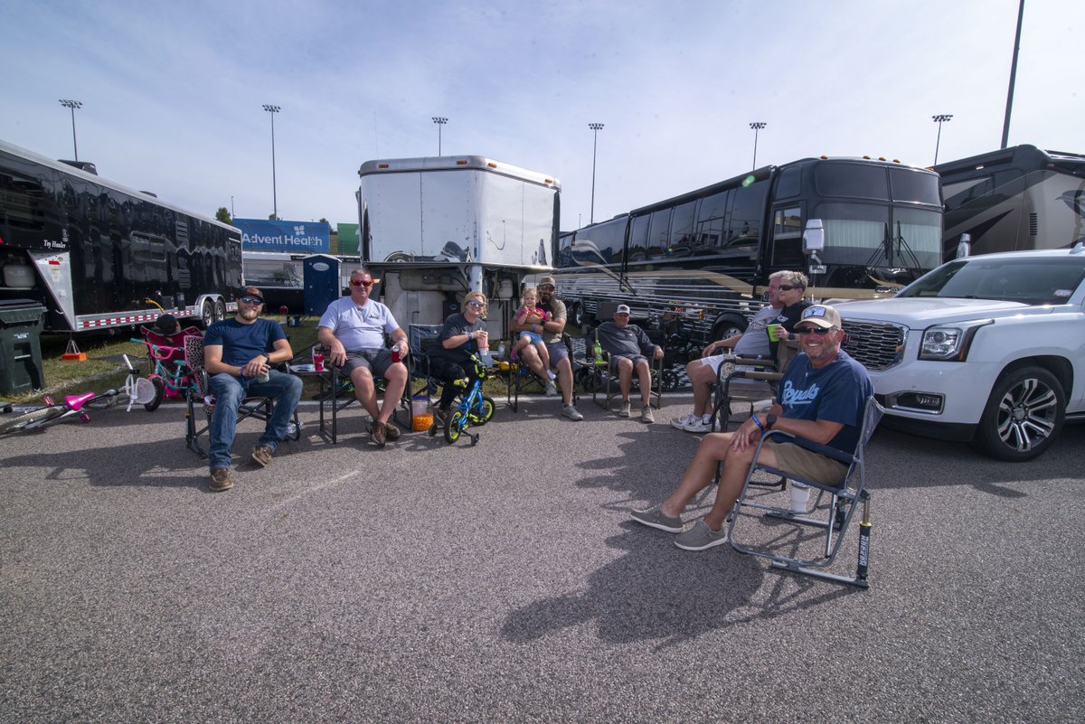 A family tradition worth experiencing. #HollywoodCasino400

⛺  bit.ly/44mbDJ8