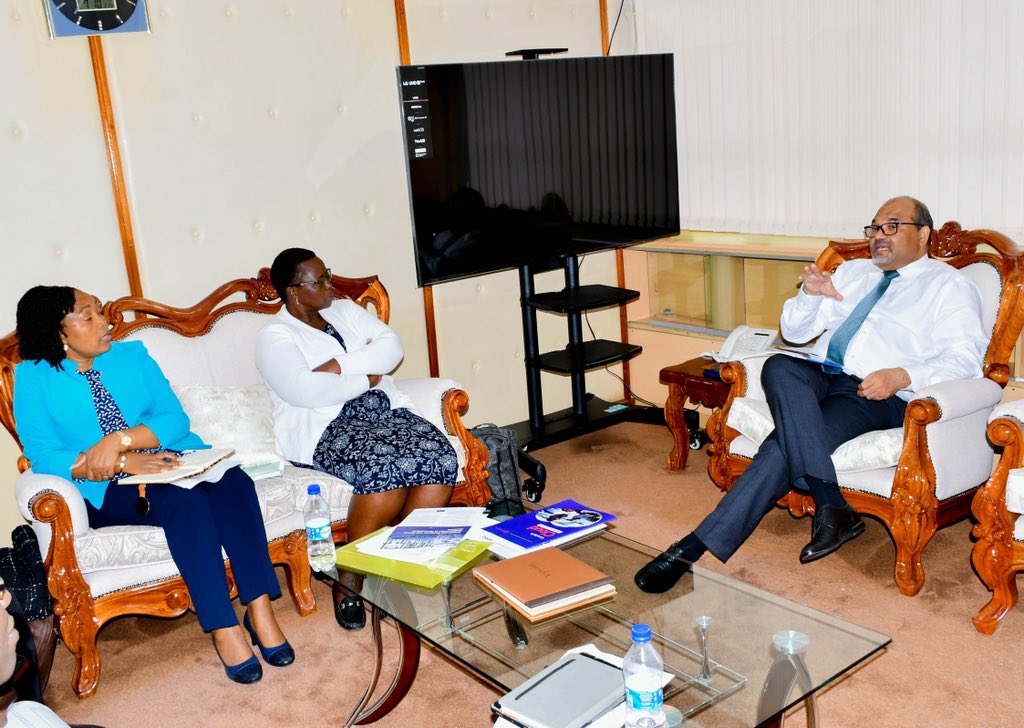 Profshaukat's tweet image. I appreciated briefing on the EU-Africa Personalized Medicine project @EU_AfricaPerMed, in collaboration with @MOH_Kenya will support the national medical data guidelines and a precision-medicine strategy for Kenya @KEMRI_Kenya #Nextgenlab @aphrc @nacosti #PrecisionMedicine