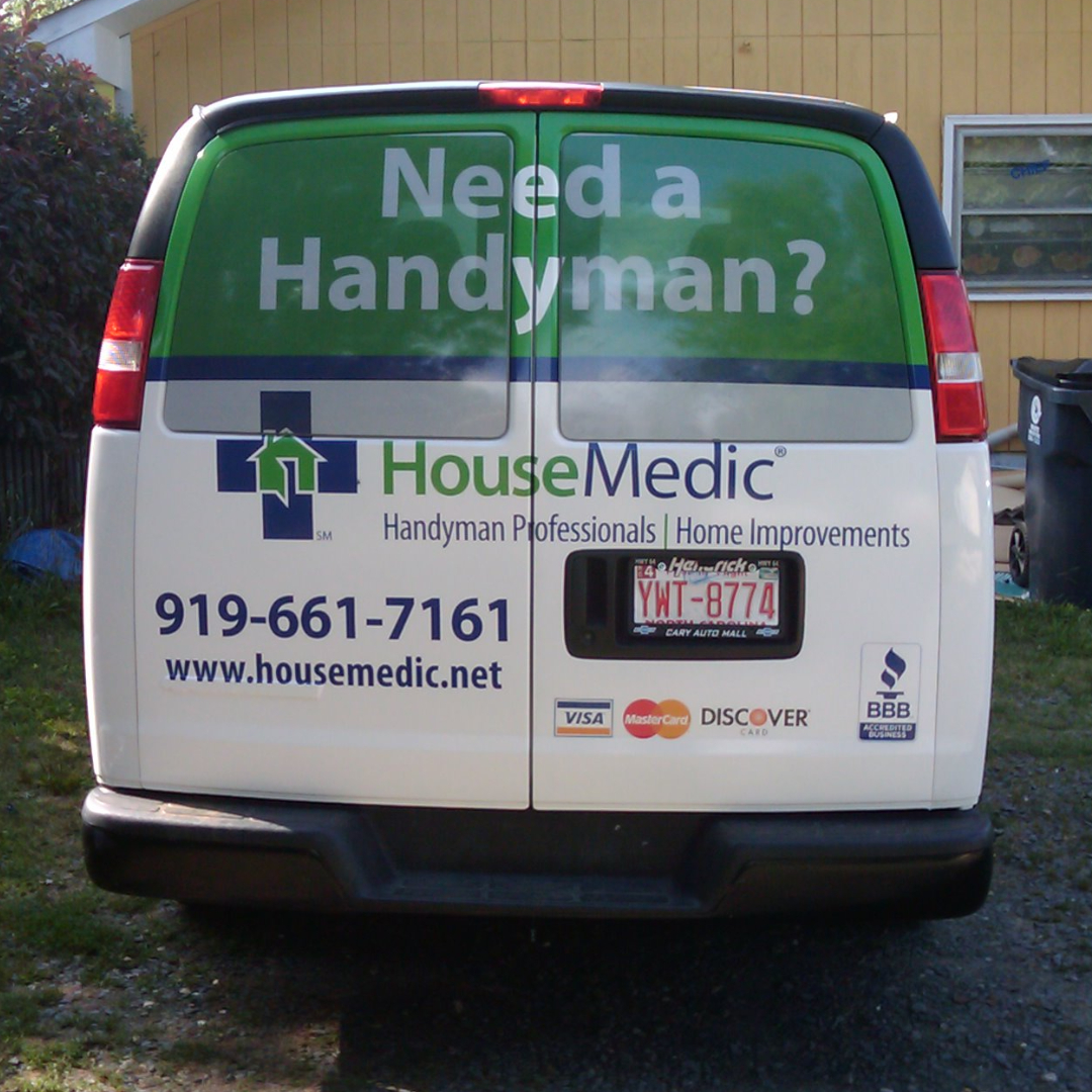 Capitalwraps's tweet photo. Check out this fresh van wrap for House Medic Handyman! 🚐 A sharp vehicle wrap makes all the difference for service businesses. It's not just a vehicle, it's a mobile first impression. #VanWrap #VehicleGraphics #HandymanServices https://t.co/rbpVIztP2Q