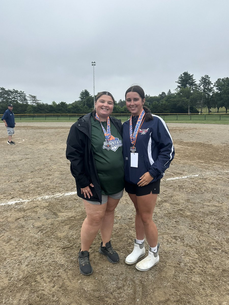 Coach Katie tweet media