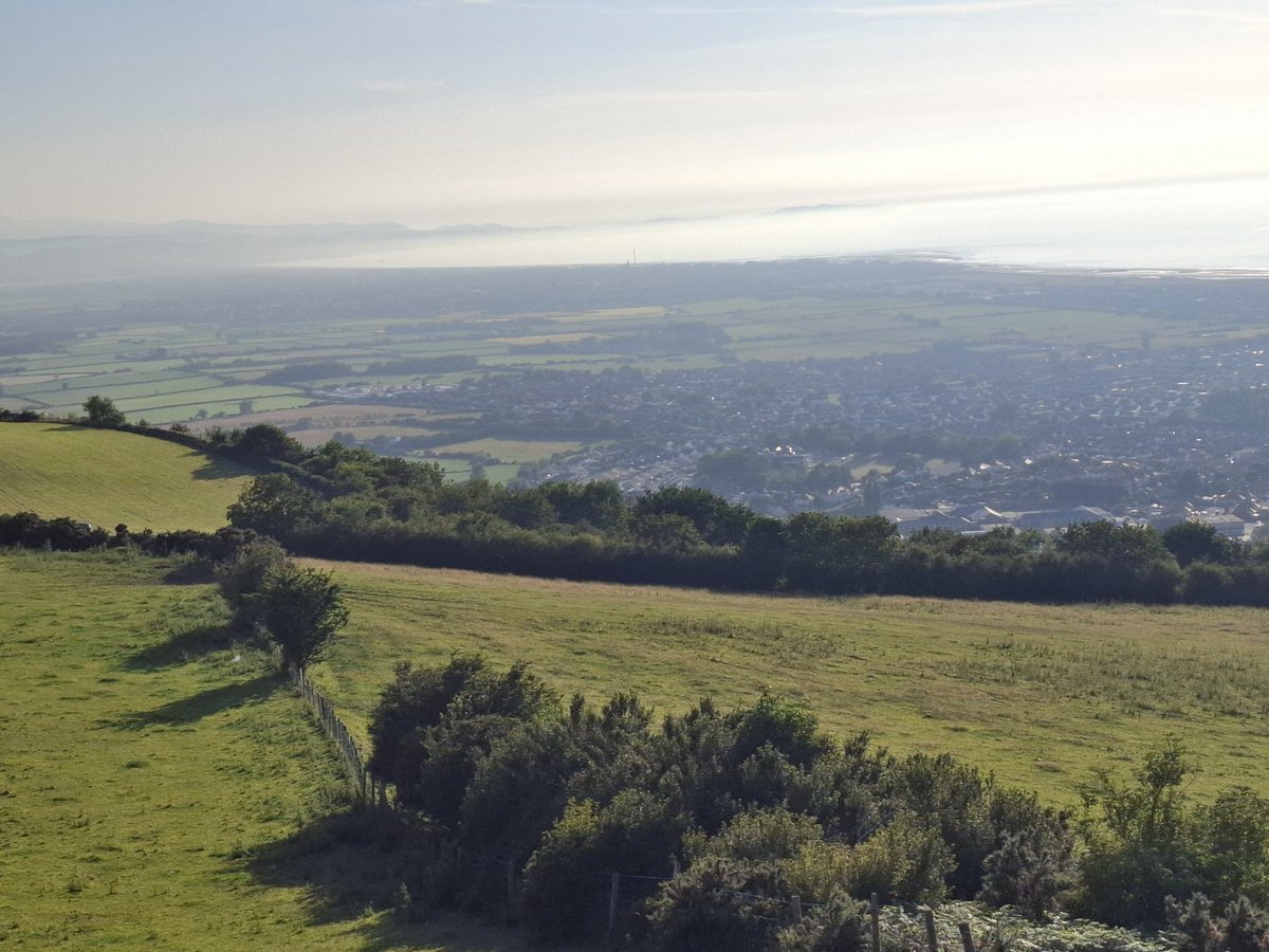 OhoraEmily's tweet image. Just had a beautiful few hours out down in Prestatyn Wales 🏴󠁧󠁢󠁷󠁬󠁳󠁿 
Stunning views could stay there forever ☀️🌅⛱️