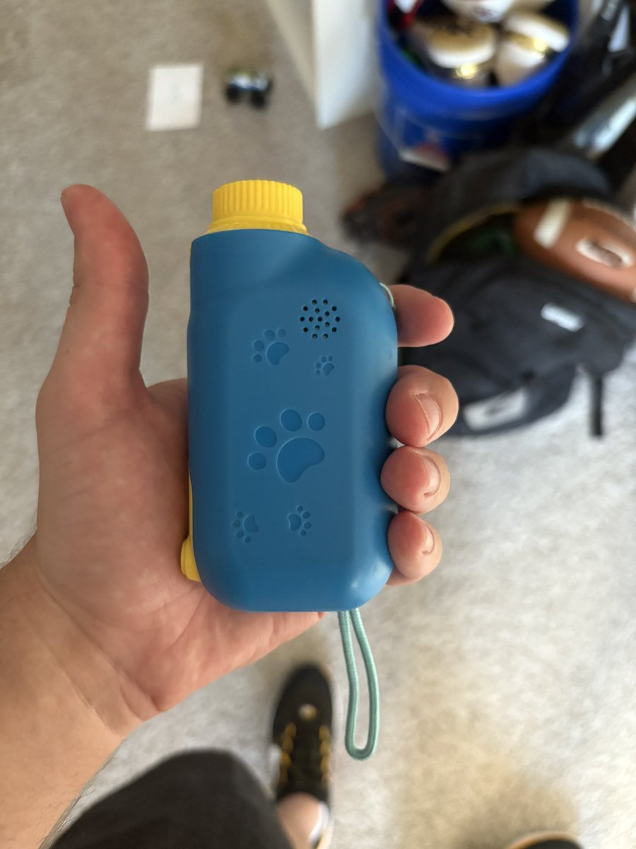 albert8768's tweet image. Toy vapes now what has this world come to