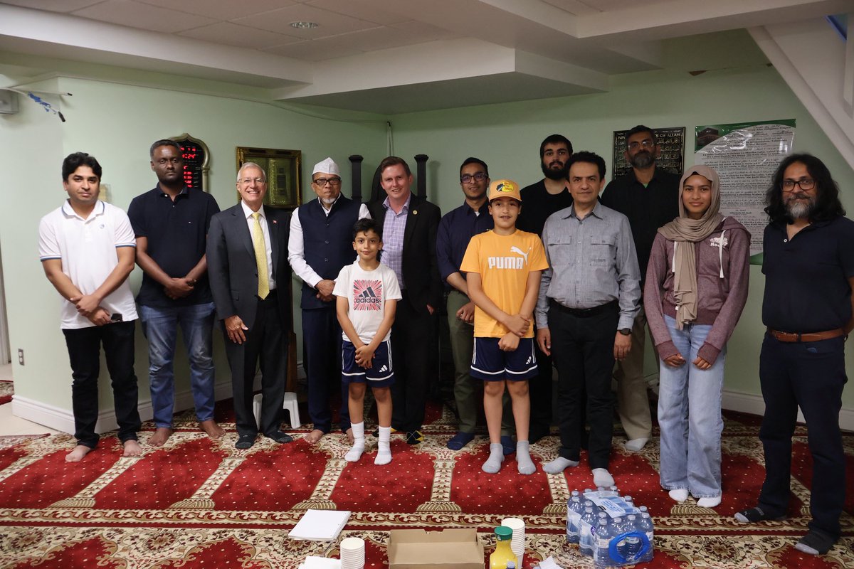 The North Bay Mosque plays an important role in fostering faith, connection, and community.

Thank you to the Muslim Society of North Bay for welcoming Minister <a href="/VictorFedeli/">Victor Fedeli</a> and me to learn more about the work you do.