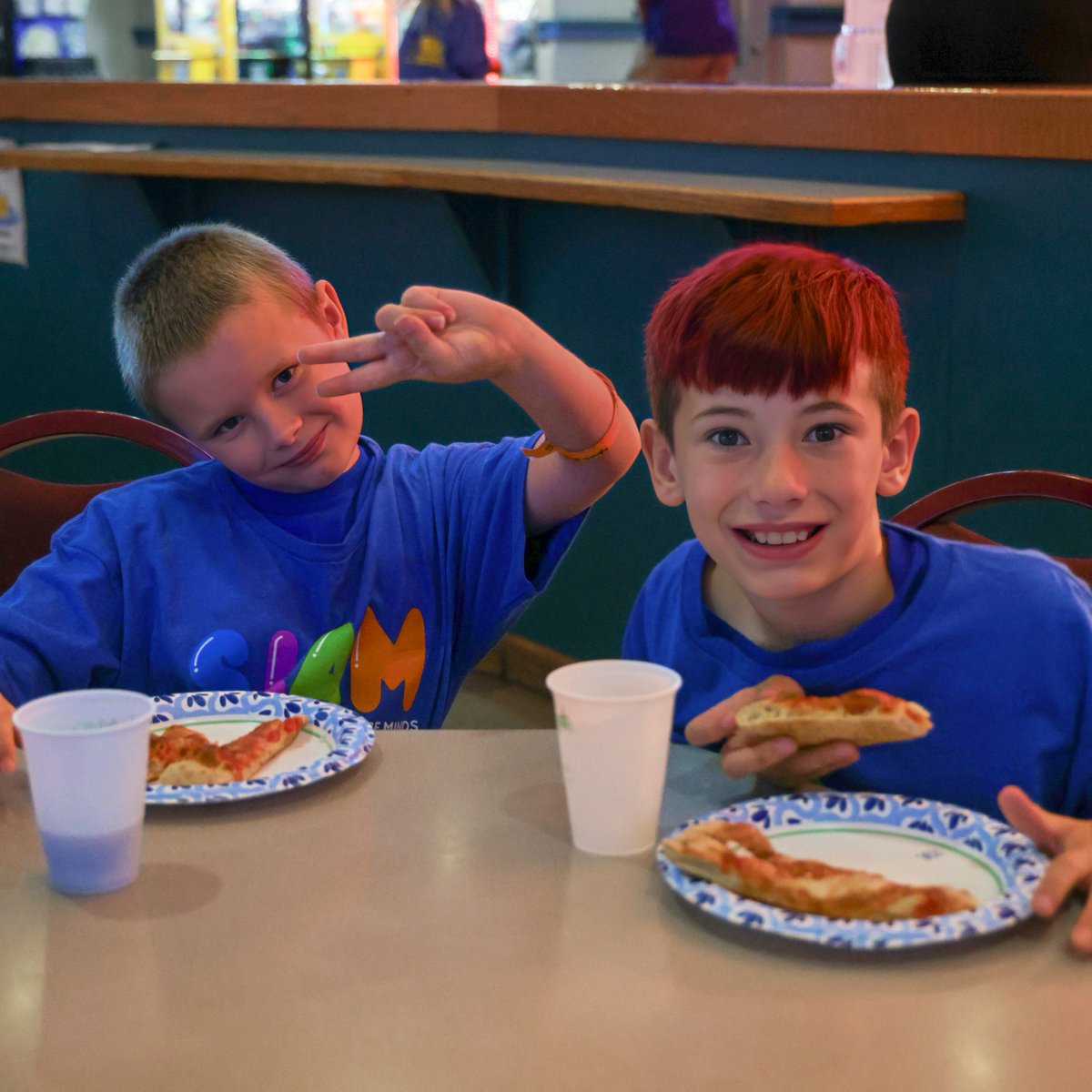 Bowling, pizza, and games! Our TK-5th grade students in the SLAM (Summer Learning to Advance Minds) program spent the morning celebrating their hard work this summer with a fun field trip.