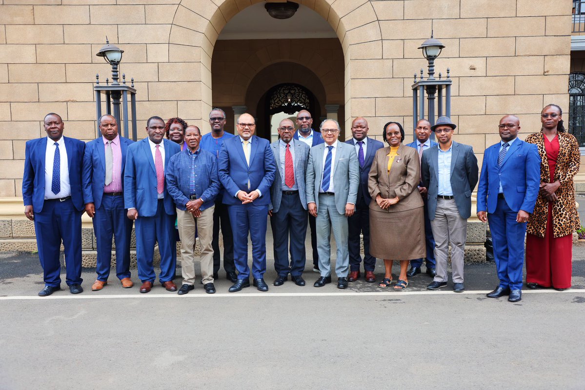 Profshaukat's tweet image. Productive interactions with technical advisory committee on development of master plan 4 research funding; Research & Development Policy @nacosti @nrfkenya @AGRA_Africa Encouraged them to work closely with private sector @OfficePCS_KE Appreciated support from @UKinKenya