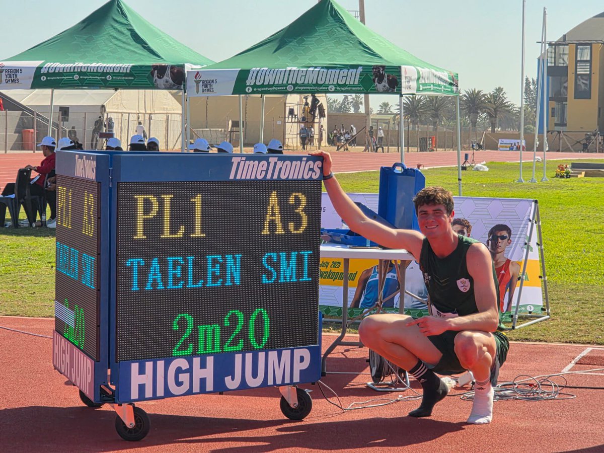 AUSC Zone 5 Regional  - High Jump - Taelin Smith - 0.18 - 2.20m  champion