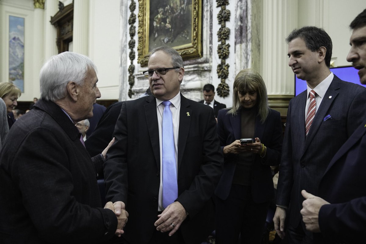 Álvaro González (@_alvarogonzalez) on Twitter photo En el marco del Grupo Parlamentario de Amistad con el Estado de Israel, se llevó a cabo un encuentro organizado conjuntamente por <a href="/DiputadosAR/">Diputados Argentina</a> y la Delegación de Asociación Israelitas Argentinas. Se reconoció la labor de los legisladores que aprobaron la Ley de Juicio en Ausencia En el marco del Grupo Parlamentario de Amistad con el Estado de Israel, se llevó a cabo un encuentro organizado conjuntamente por <a href="/DiputadosAR/">Diputados Argentina</a> y la Delegación de Asociación Israelitas Argentinas. Se reconoció la labor de los legisladores que aprobaron la Ley de Juicio en Ausencia