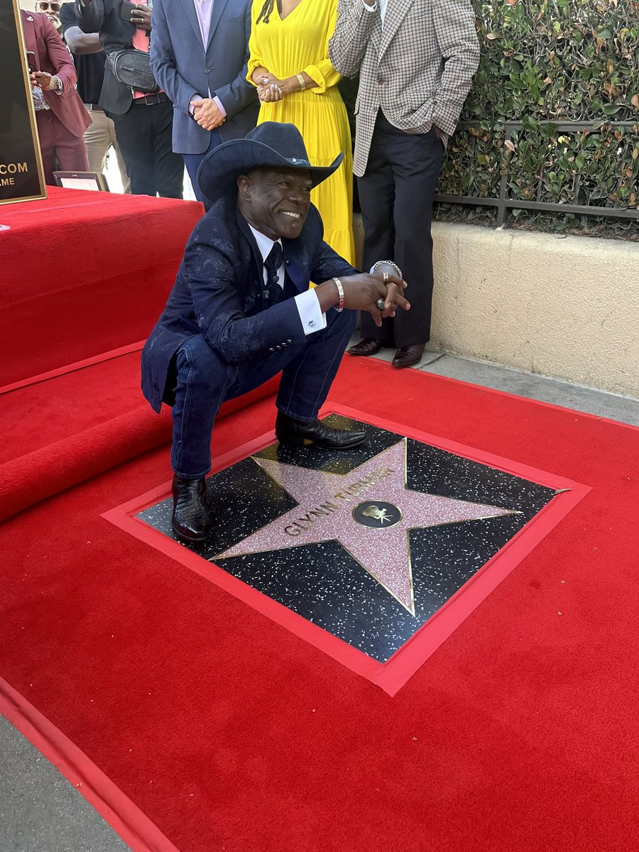 MagicJohnson's tweet image. Today, my good friend, Glynn Turman, received the Hollywood Walk of Fame honor. He is so deserving and has dedicated over six decades to his craft delivering some of the most riveting television/films that we all have come to love. This recognition speaks to his professionalism…