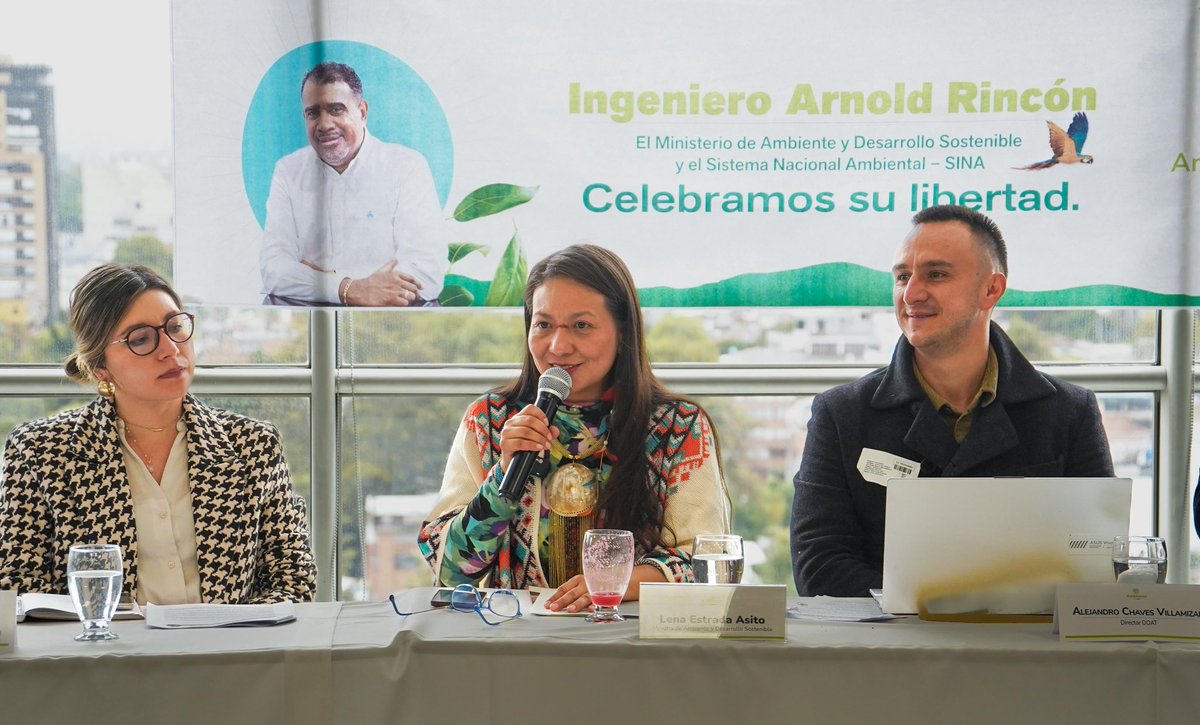 Lena Estrada Añokazi tweet media