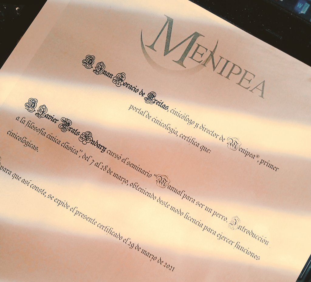 Mi licencia canina (007) con la impronta de <a href="/UnPerroEnLaLuna/">Menipea</a> me confiere el privilegio de ejercer funciones perrunas en todo symposio, bareto o espacio formativo donde se reúnan a beber o iluminar sus mentes. ¡Qué los chuchos siempre nos acompañen a fuerza de impudicia! 🐾🐾🐾
