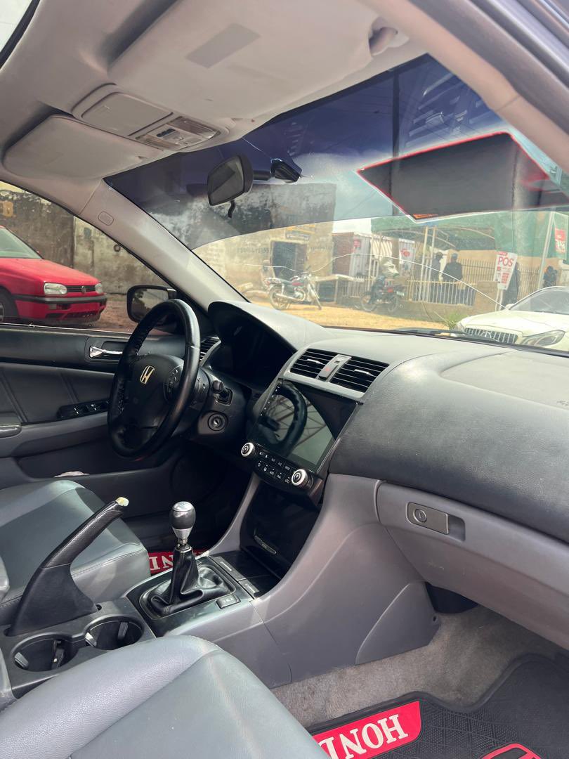 2006 Honda accord DC 
(V6) Engine 
Everything works ✔️ 
Papers ✔️ 
Available for inspection 

Price: 3.3M

Whatsapp: wa.me/08101754525
Call 📞: 08101754525

LOCATION: KANO STATE (NATIONWIDE DELIVERY)