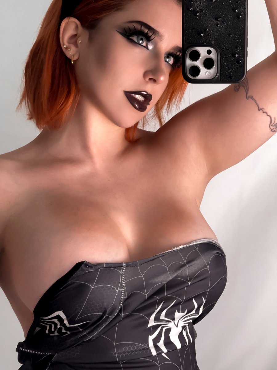 symbiote squirrel girl unmasked 🕷️