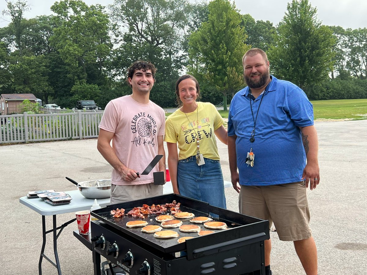 Thanks to all of our teachers, paraprofessionals, bus drivers, secretaries, nurses, and custodians who help make <a href="/Naperville203/">Naperville 203</a> ESY and summer learning run smoothly! We had a dream team at Prairie this summer.