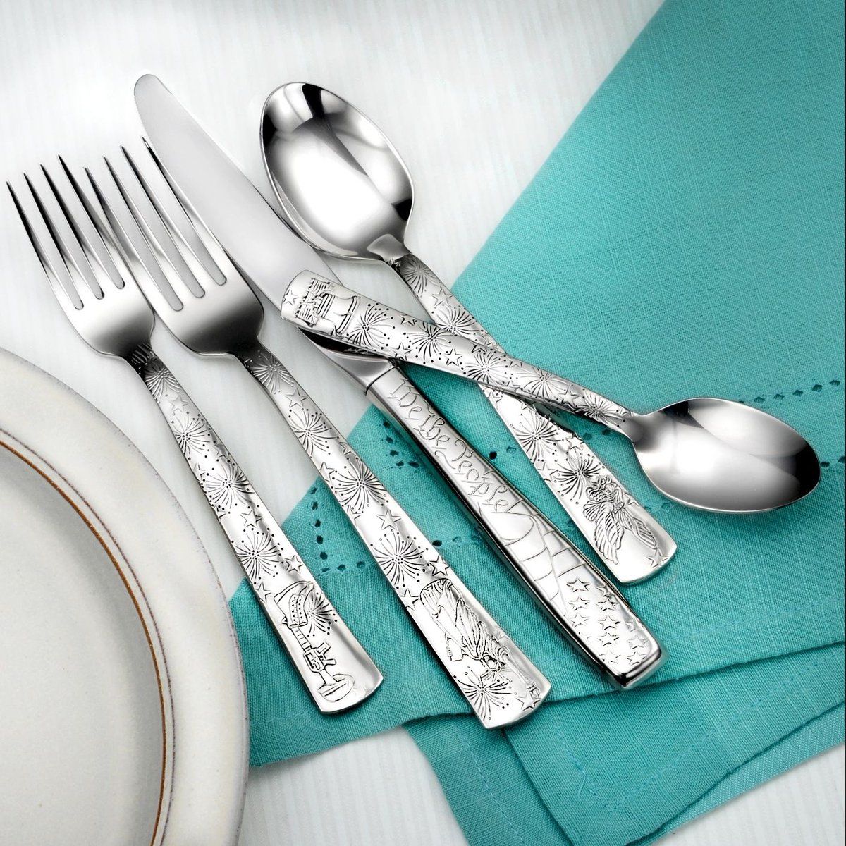 LibertyTabletop's tweet image. 🎆 FINAL HOURS! Our 4th of July Sale ends TONIGHT!
🛍️ Get 20% OFF all flatware sets & pieces
🔖 Use code: FIREWORKS2025
🍴 Made in the USA
Don’t miss out 🛒 ▶️ libertytabletop.com/product-catego…
#LibertyTabletop #MadeInUSA #FlatwareSale #LastChance #CelebrateLiberty