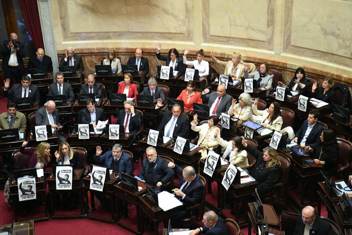 LETRA P (@letra_p) on Twitter photo #Congreso 🏛️ SENADO
❗️ Jubilaciones: la oposición convirtió en ley el aumento de haberes con dos tercios y le complica el veto a Milei
🔗 letrap.com.ar/c5417092
✍️ <a href="/mauriCanta/">Mauricio Cantando</a> #Congreso 🏛️ SENADO
❗️ Jubilaciones: la oposición convirtió en ley el aumento de haberes con dos tercios y le complica el veto a Milei
🔗 letrap.com.ar/c5417092
✍️ <a href="/mauriCanta/">Mauricio Cantando</a>