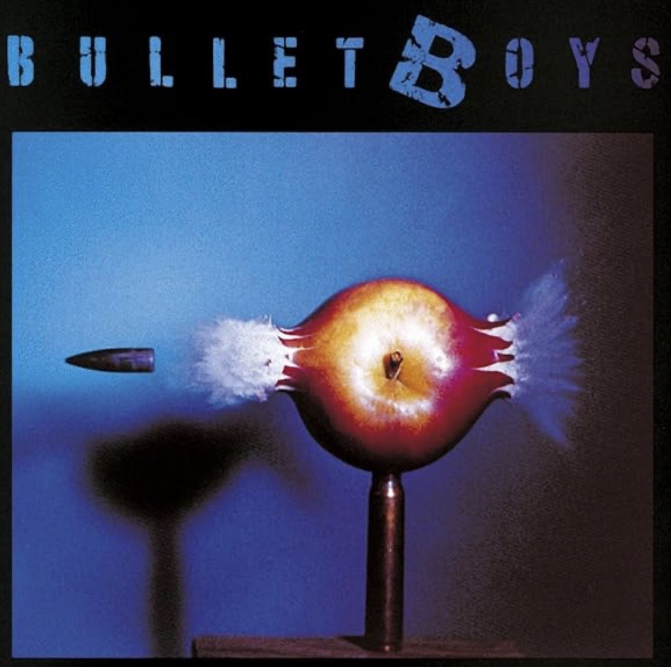 KillahRoxxMusic's tweet image. 🎤 Marq Torien brought the scream
🎸 Mick Sweda brought the shred
🎸 Lon Vencent brought the heat
🥁 Jimmy D’Anda brought the thunder
⚡️ We just bring the volume

Added to Killah Roxx Radio and KR YouTube

#BulletBoys #SmoothUpInYa #HairMetal #KillahRoxx #ThrowbackThursday