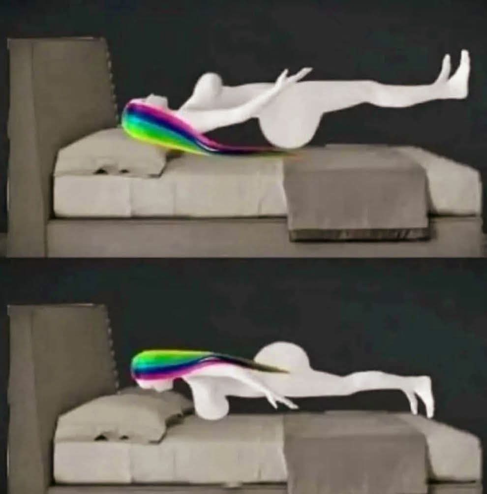 بعض الأشخاص يعانون بصمت 😂😂😌