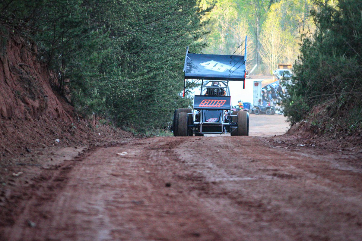 CarolinaSprints's tweet image. Closer... closer... closer... 🤏
Raceday draws closer w/ each passing day for the Carolina Sprint Tour! Our next event is Saturday, Aug. 23rd at @WytheRaceway! 🗓
During this break our drivers & teams will be rebuilding & getting re-focused for the back half of our race season!
