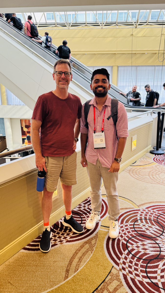 manoj_g33k's tweet image. when @sidekiq committer meets @sidekiq author 😄 

#RailsConf2025 #Railsconf