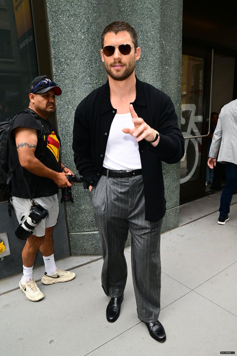dcorenswetcom's tweet image. 📸 David Corenswet is seen on July 10, 2025 in New York City.